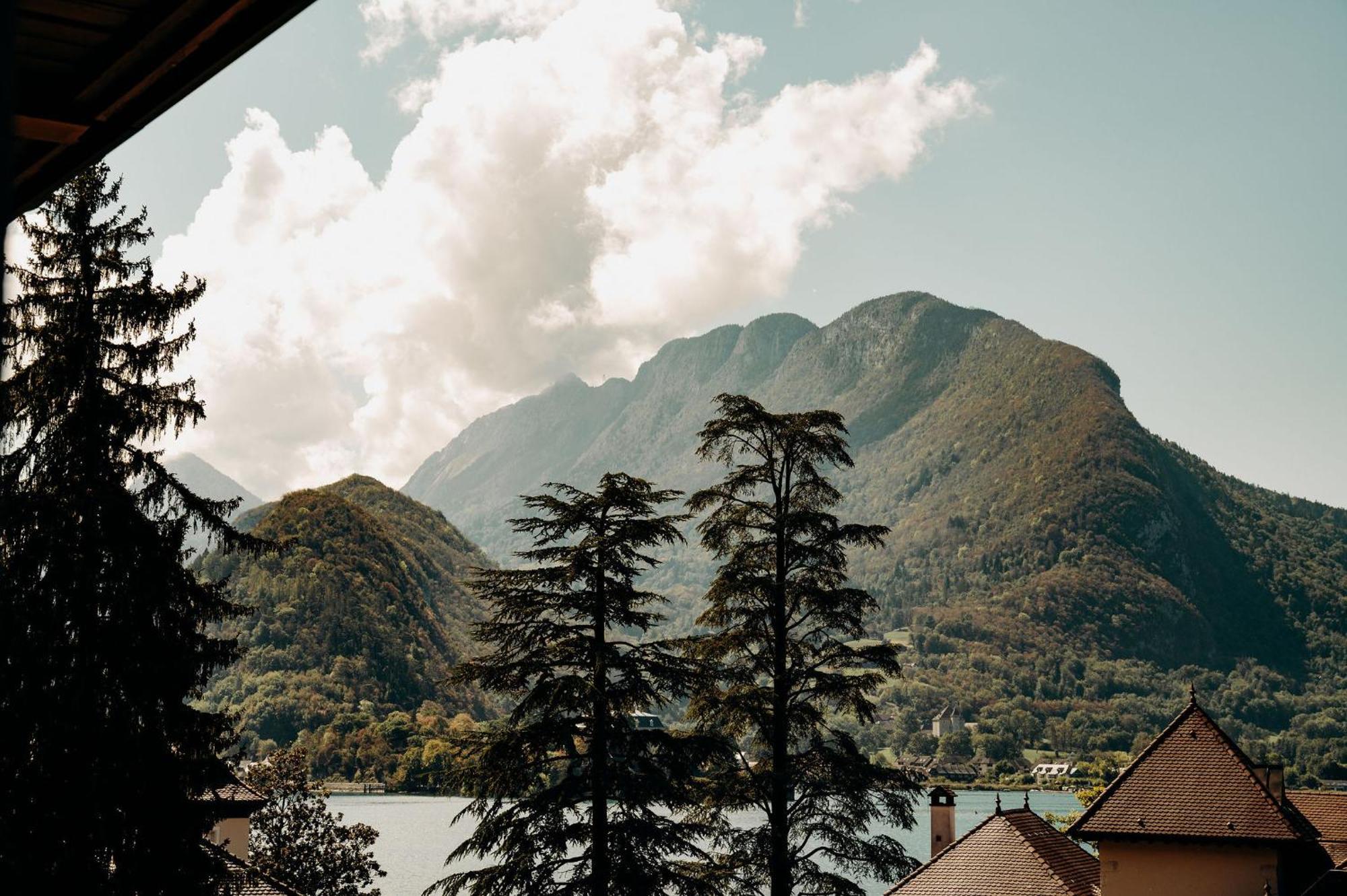 Hotel Le Cottage Bise Talloires Esterno foto